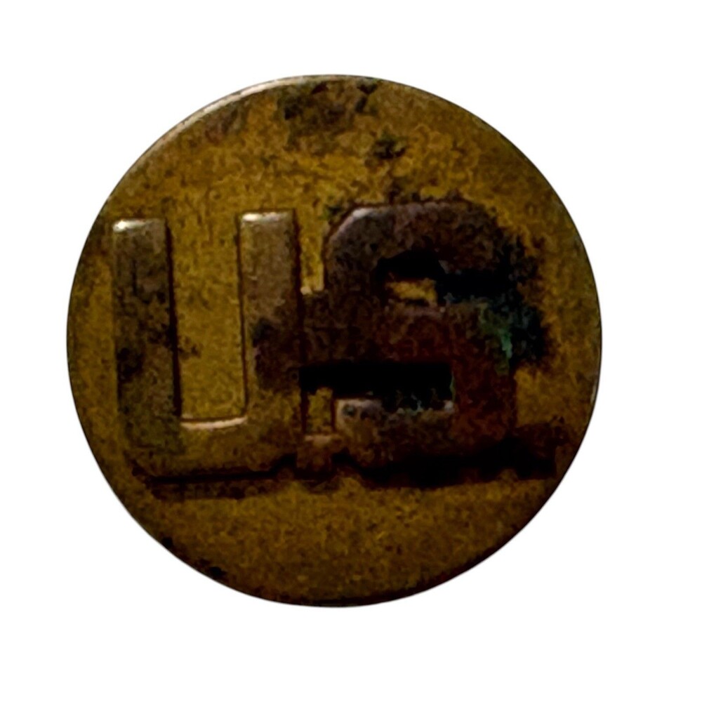 VTG WWII U.S. Military Brass Collar Disk Screw Back Pin 1" With Patina